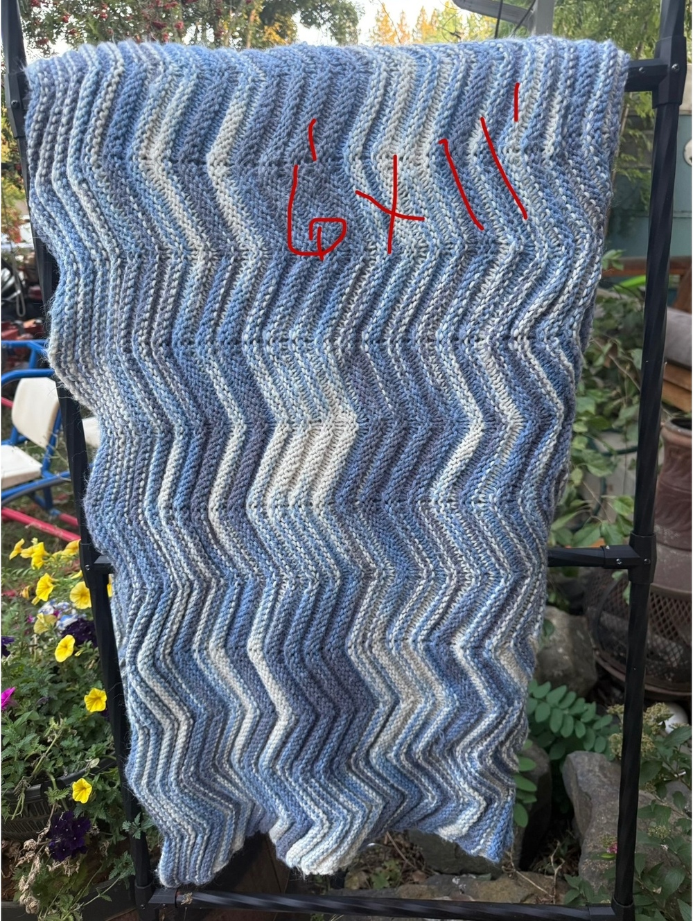 Handmade Blue and White Chevron Knit Sofa Throw Blanket